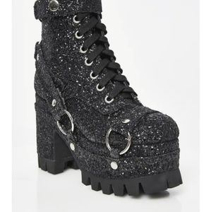 ISO Dollskill/ClubExx